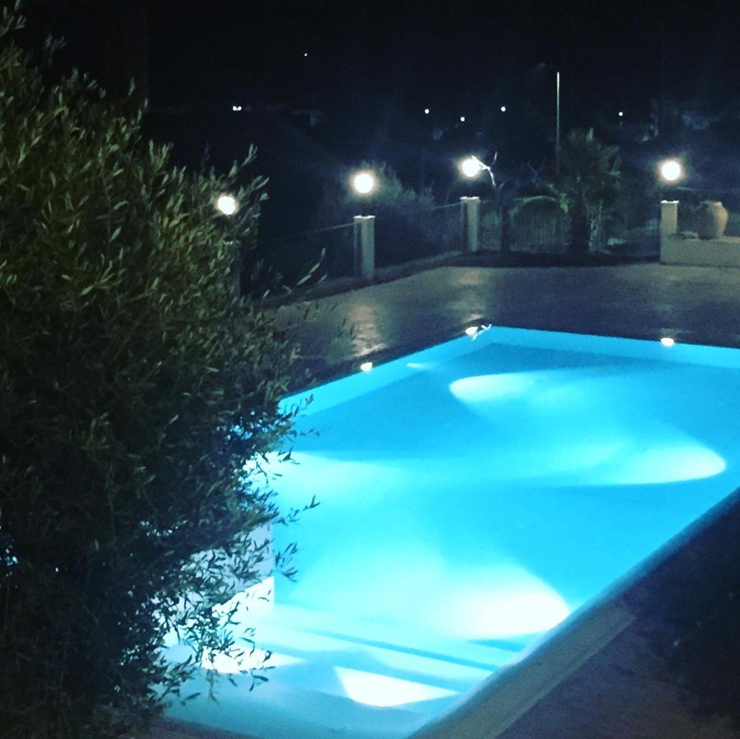 Agriturismo Villa Orchidea อาลิแตร์เม ภายนอก รูปภาพ